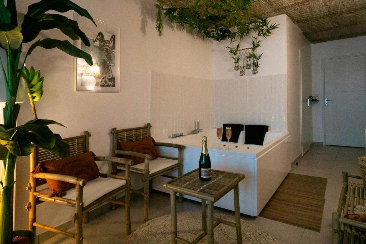 Bali Serenity Balneo Et Lit Rond Lagnieu Экстерьер фото